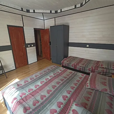 Guest house відпочинок у євгена та оксани 3*